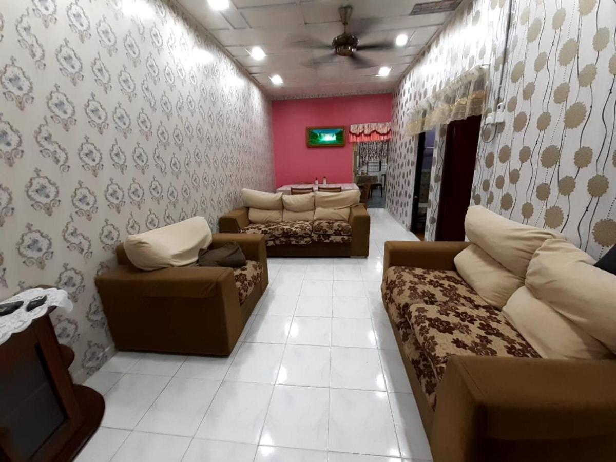 Bemban Garden Homestay Batu Gajah Luaran gambar